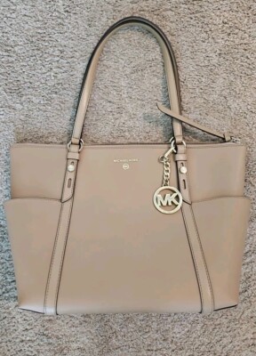 Michael Kors Sullivan Large Top-Zip Saffiano Leather Tote Bag