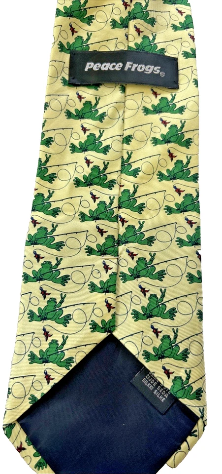 Corbata Peace Frogs para hombre 100 % seda ranas verdes están pescando en amarillo 58x4" Foto 2 de 4