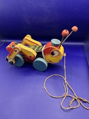 Vintage Fisher Price Kriss Kricket wood cricket pull toy #678