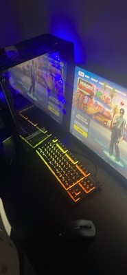 Custom Gaming PC and Monitor