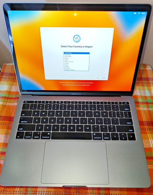   Apple MacBook Pro 13'' (2017) | i7 | 16GB RAM | 512GB SSD | A1708  