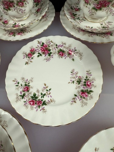 Juego de 6 tazas de té Royal Albert lavanda rosa tríos platillos y platos laterales - Imagen 6 de 7