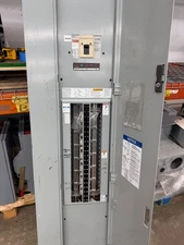 EATON PRL1A 400A MAIN BREAKER PANEL 208/120v 3PH 4W 42 CIRCUIT 350A 300A A119