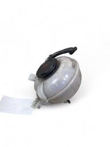 Volkswagen Tiguan 2018 Ausgleichsbehälter Kühlwasser 5Q0121407G kW UTO75378