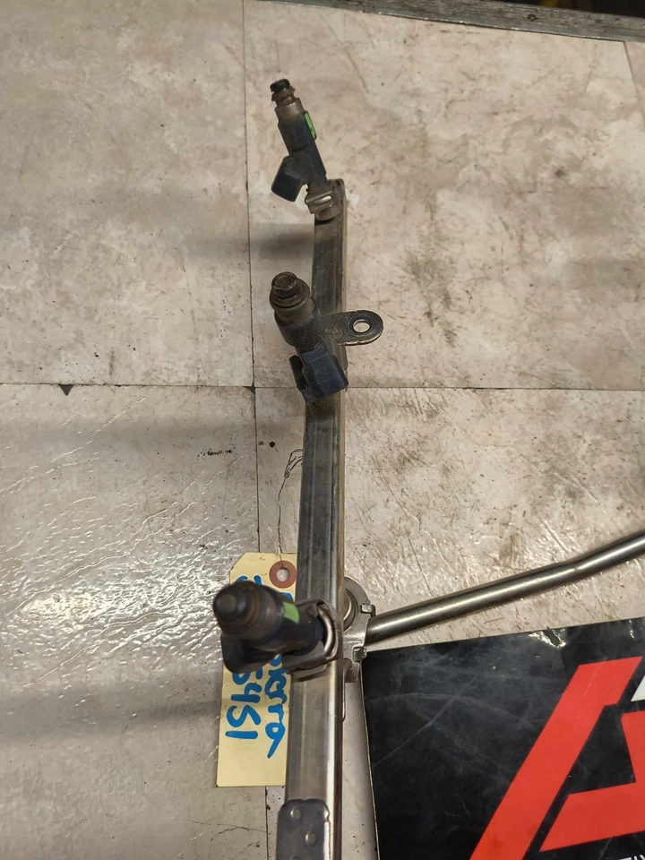 07-09 Chevy Silverado GMC Sierra 1500 Tahoe Fuel Rail w/ 8 Injectors 5.3L OEM Foto 4 de 4