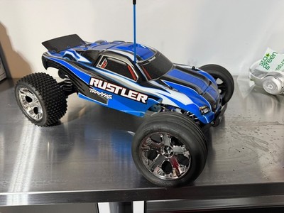 Traxxas Rustler 2WD Model #37054-1 RC Car Blue New