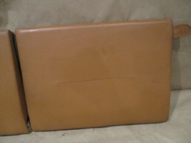 Ferrari California - Rear Seat Backrest Panels (Cuoio) - P/N 82093300 - 82093400