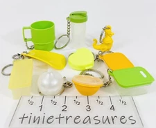 Tupperware keychain set of 10 quick Dino Heart yellow fridgesmart Tinietreasures