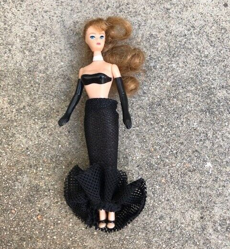 VINTAGE MINI 4 ZOLL BARBIE PUPPE