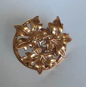 Authentic MMA 1986 Pin Brooch Pendant Gold Plated ivy leaves Museum Design Art Replica
