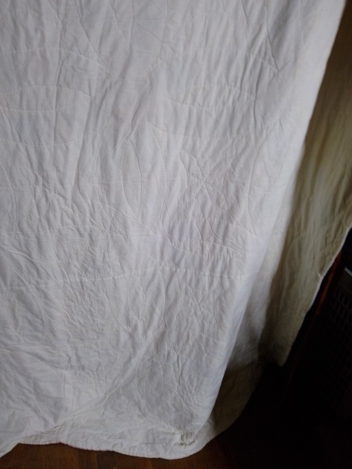 Double Wedding Ring Quilt Need Some Love82wx85hHuge Quilt. Estate