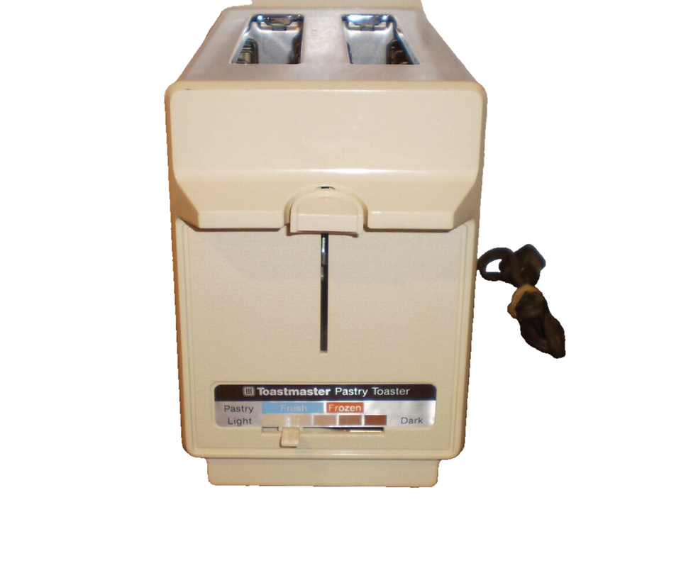 Vintage Toastmaster 2Slice Pastry Toaster Chrome and Cream Model B707