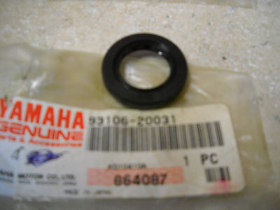 NOS OEM Yamaha FR Wheel Oil Seal1993-2005 YZ80 Competition