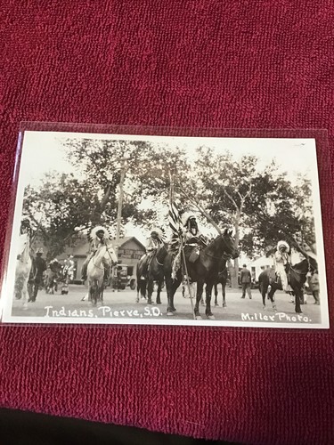 VINTAGE RPPC INDIANS/NATIVE AMERICANS PIERRE SOUTH DAKOTA (HORSES, CHIEFS,HEADR)