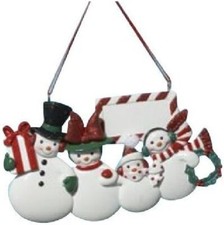 Snow Family of 3 Ornament to Personalize 3.5 Inches