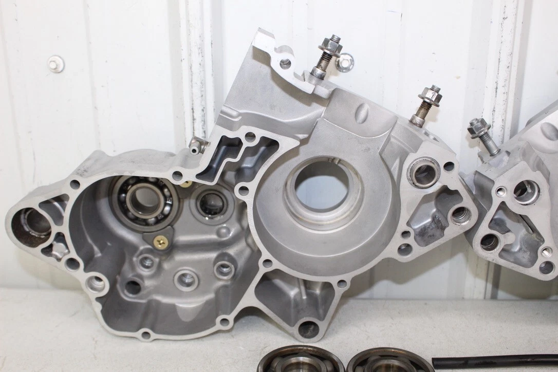 2001 Yamaha YZ125 OEM Crankcases Left Right Engine Case