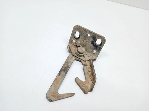 Audi 80 90 B3 1988 Schließbügel Schließplatte Fanghaken Motorhaube UST108891