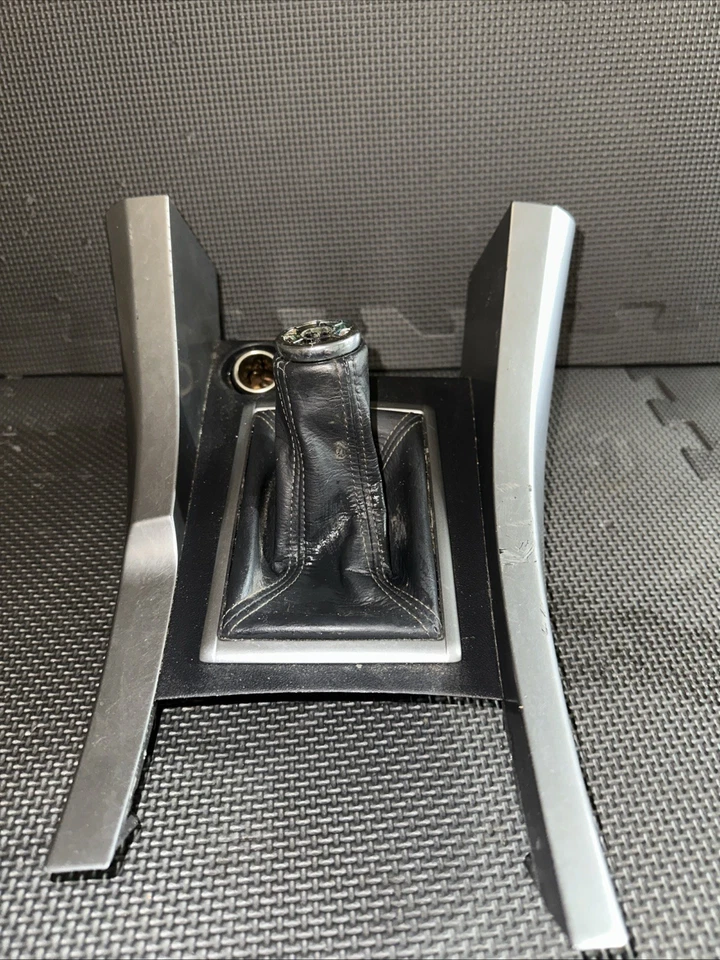 Scion TC 2006 consola central palanca de cambios bisel OEM Foto 2 de 4