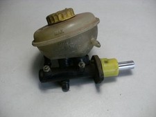 Maître-cylindre de frein Audi 80