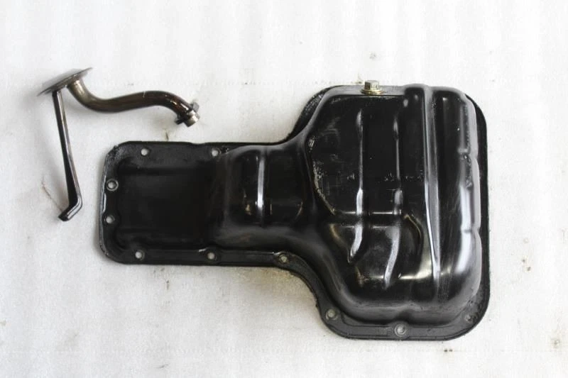 2000 2001 2002 2003 2004 2005 TOYOTA MR2 SPYDER ENGINE MOTOR OIL PAN - Image 2 of 4