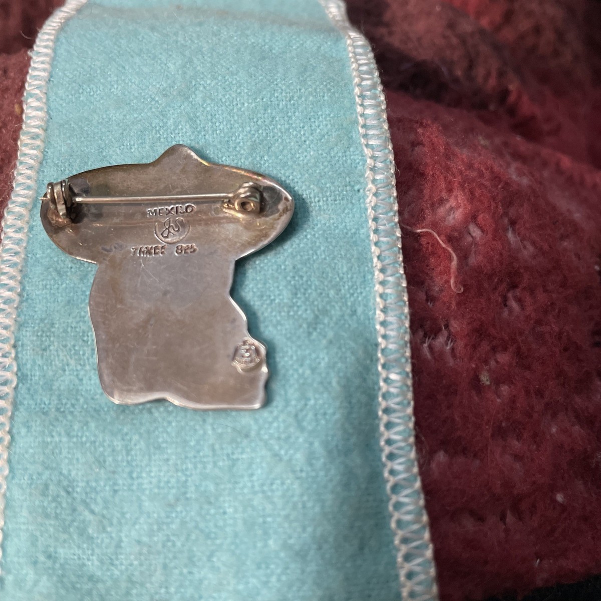 Mexican Taxco  Sterling JS Signed Man Sleeping Pin View 6