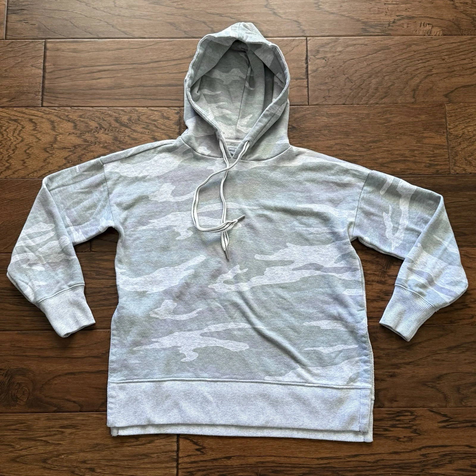 Aerie Sweatshirt Gray Camouflage Ribbed Cuffs Pullover Hoodie Women's Size XS