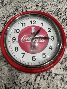 Coca-Cola Vintage Style Wall Clock Retro Design Red Circular Analog
