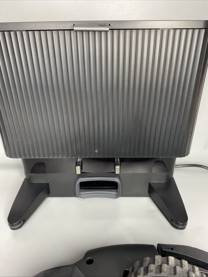 Roomba Vac 2 Essential Robot + AutoEmpty Q052020 - Image 4 of 4