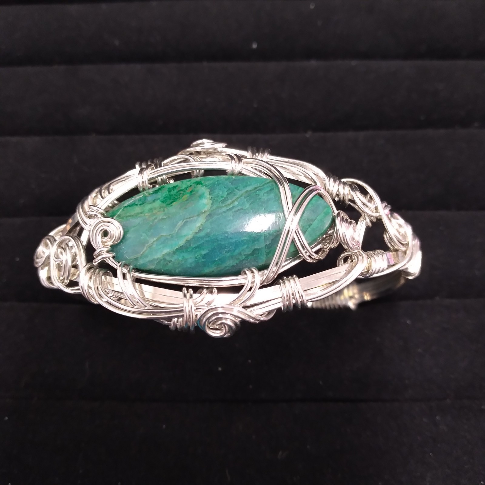 Sterling Bangle Bracelet Oval Jade Handcrafted - image 1