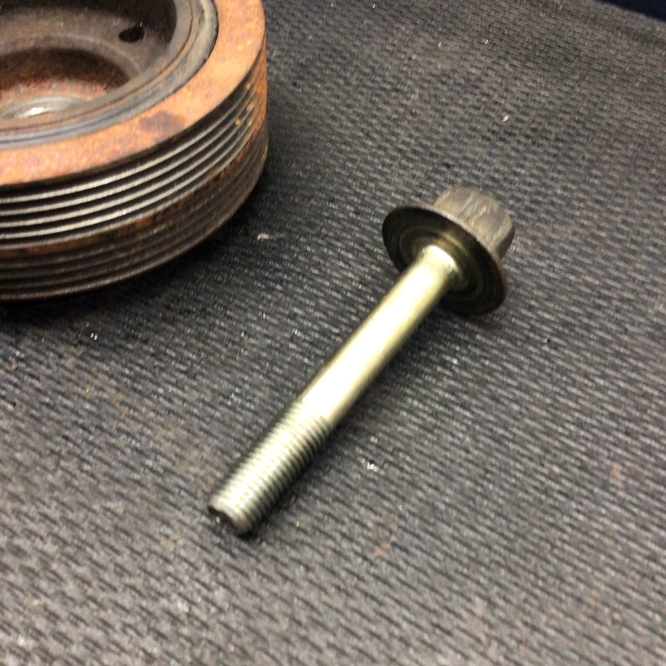 1997 斯巴鲁 SVX - 曲轴滑轮/谐波平衡器 — 第 3/4 张图片