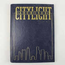 1989 Moody Bible Institute The Arch Yearbook Chicago 224 Pages