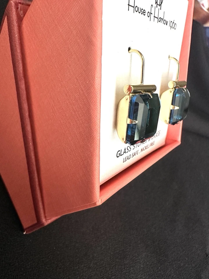 Pendientes colgantes de piedra de vidrio azul oscuro House of Harlow/en caja Foto 3 de 4