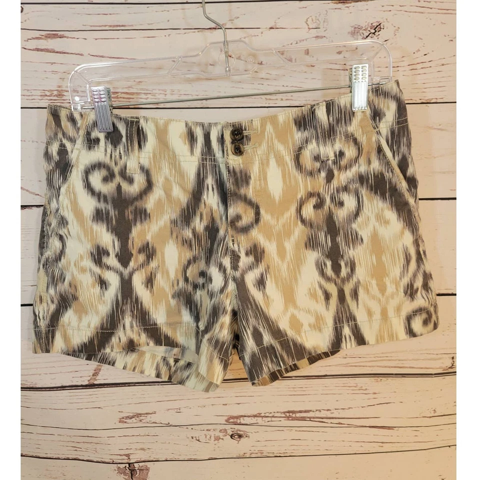 Lote de 2 shorts femininos Sonoma modernos bege marrom rosa vermelho cintura baixa elástico tamanho 10 - Imagem 2 de 4