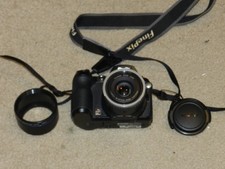 Fujifilm FinePix S5000 Digital Bridge Camera 3.1MP 10x Zoom TESTED WORKS