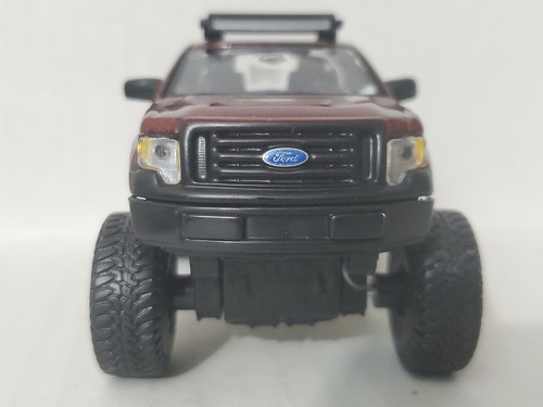 MAISTO Ford F-150 XL Candy Apple Red 4x4 Truck 1:50 - Picture 11 of 12