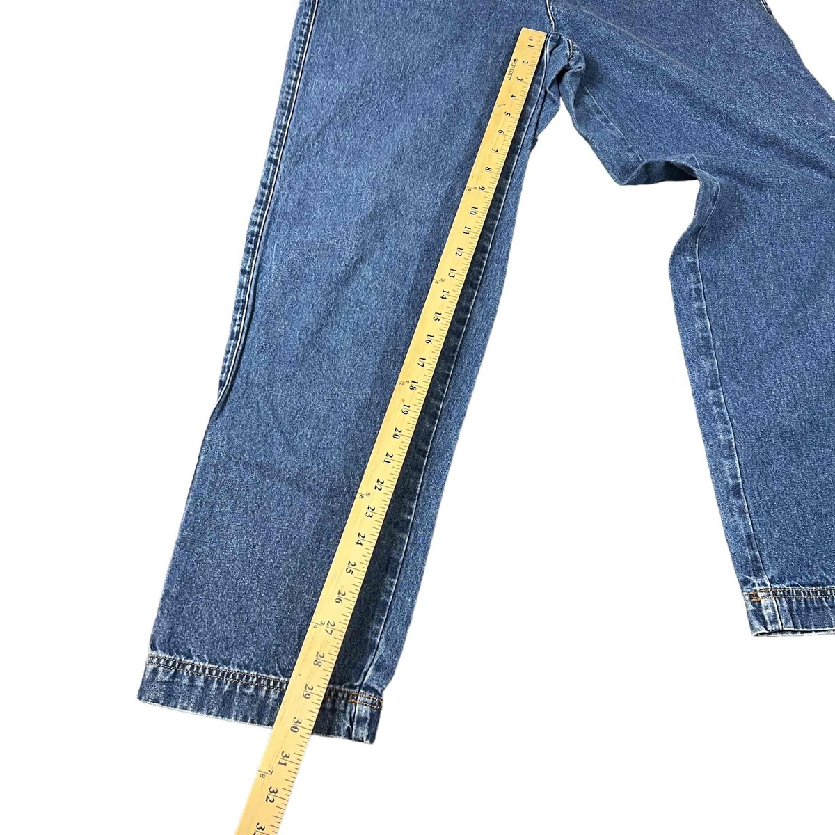 Liz Claiborne Blue Straight Leg Denim Jeans RN 20006 CA 17815 Size