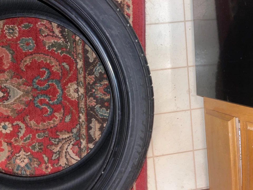 Bridgestone Potenza RE050A 245/40R19 Tires - Image 4 of 4