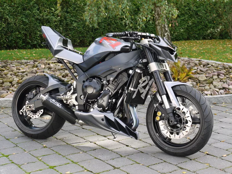 Yamaha r1 street fighter deals