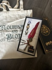 Harry Potter Quill Feather Antique Pen Set and tote bag 