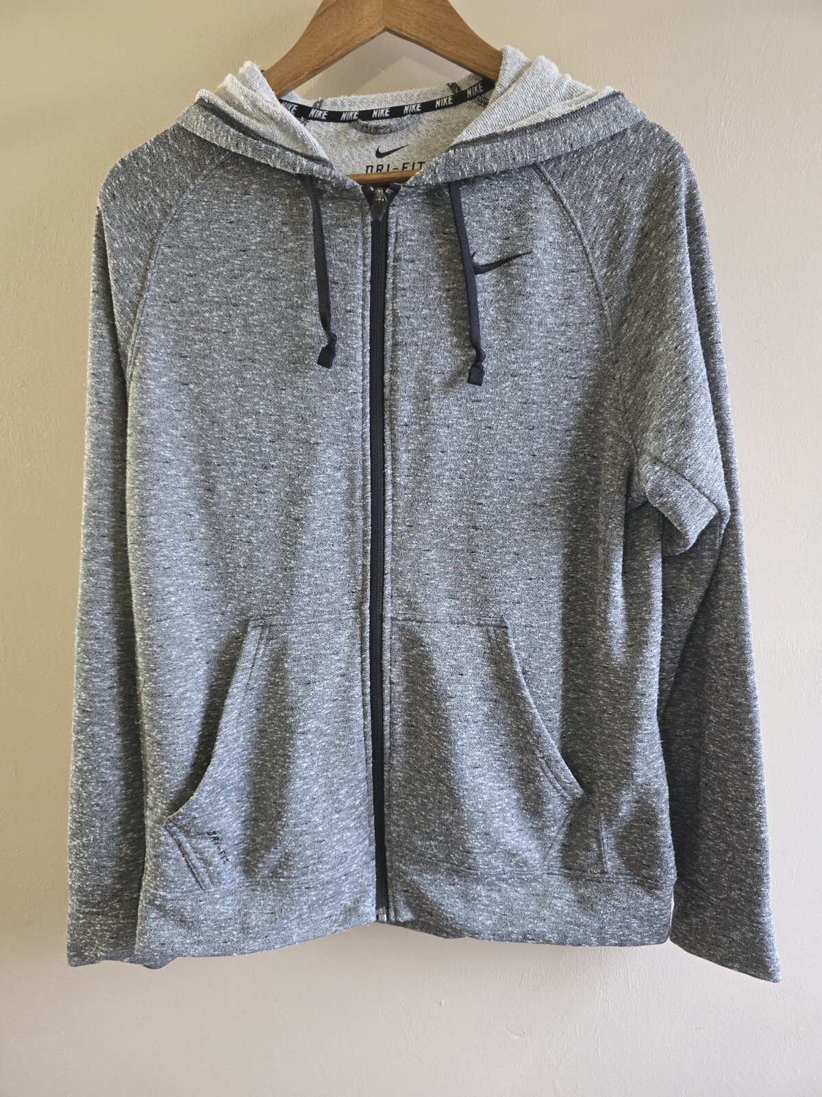 Men's Nike Dri-fit Size Medium  Gray Long Sleeve Hoodie Jacket Zip