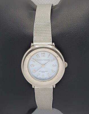 Ladies No Boundaries Classic Round Silver Tone Blue Dial Mesh Band Watch L3
