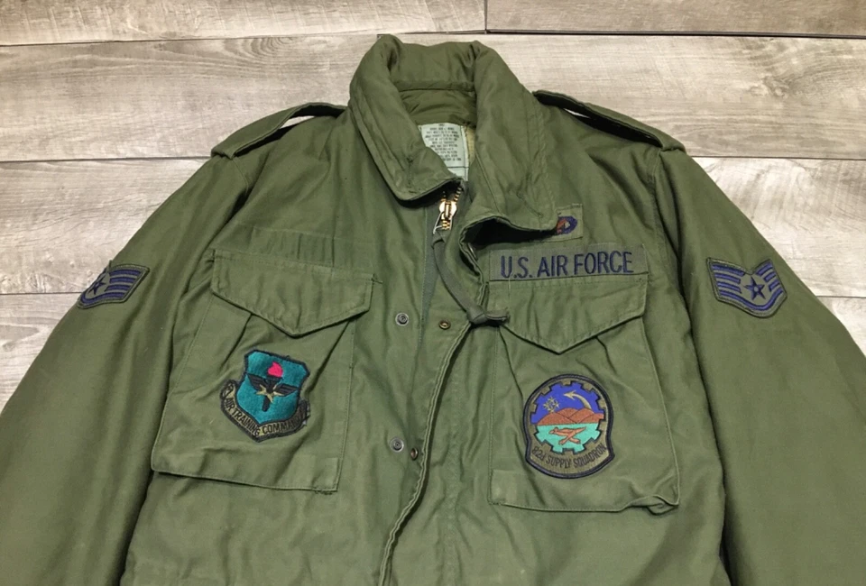 Abrigo Clima Frío Campo OG John Ownbey Pequeño Posguerra de Vietnam De Colección Fuerza Aérea de los Estados Unidos Foto 2 de 4