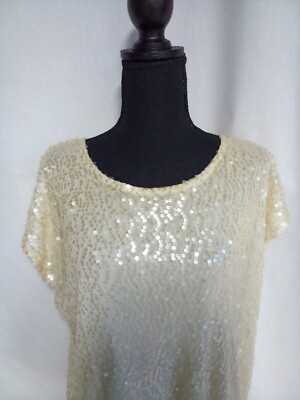 Boutique 21 from forever 21 womans sleeveless top /sequins M off white
