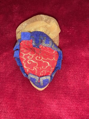 VINTAGE BARBIE LITTLE THEATRE  GUINEVERE #0873 WIMPLE HAT ONLY!!  NICE VINTAGE!