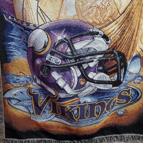 Minnesota Vikings NFL Woven Tapestry Throw Blanket 48"x60" - Picture 2 of 4