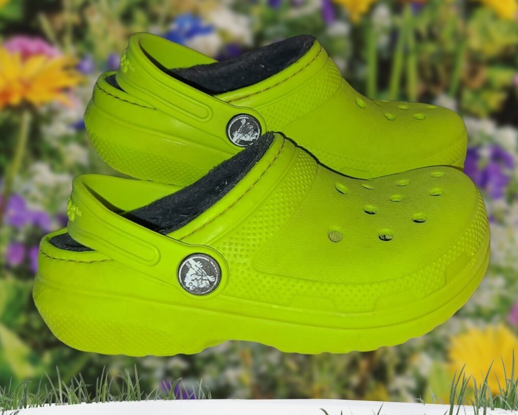 Crocs Green Faux Fur Lined Dual Comfort Clogs Child Y… Gem