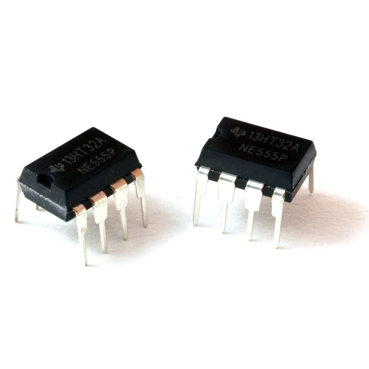 NE555P NE555 TI DIP-8 High Precision Oscillator Timer IC 555 100X