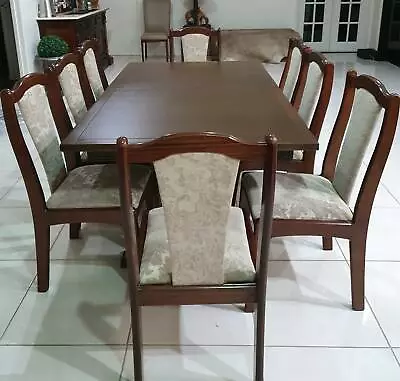 Extendable Dining Room Table Chairs, Second Hand Round Extendable Dining Table And Chairs