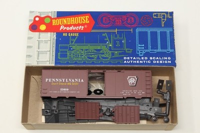HO Roundhouse 1042 40' Box Car Pennsylvania ''Dont Stand Me Still'' PRR 23609 Kit