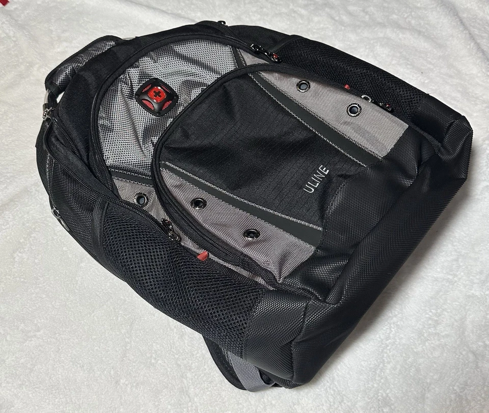 Swiss Gear Uline 16" Laptop Backpack Wenger Synergy - Black/Gray - Image 3 of 4